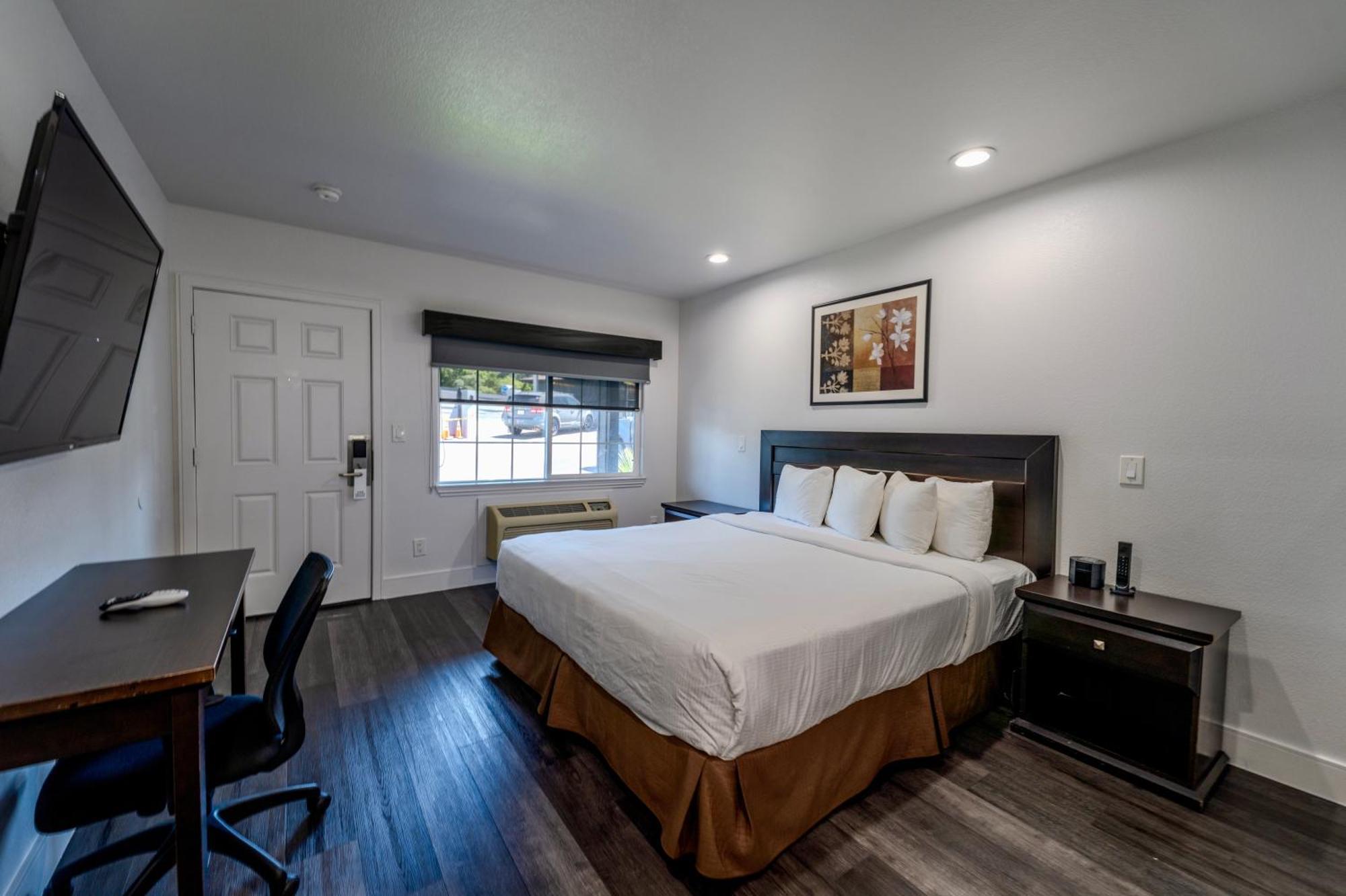 Monterey Surf Inn Bagian luar foto