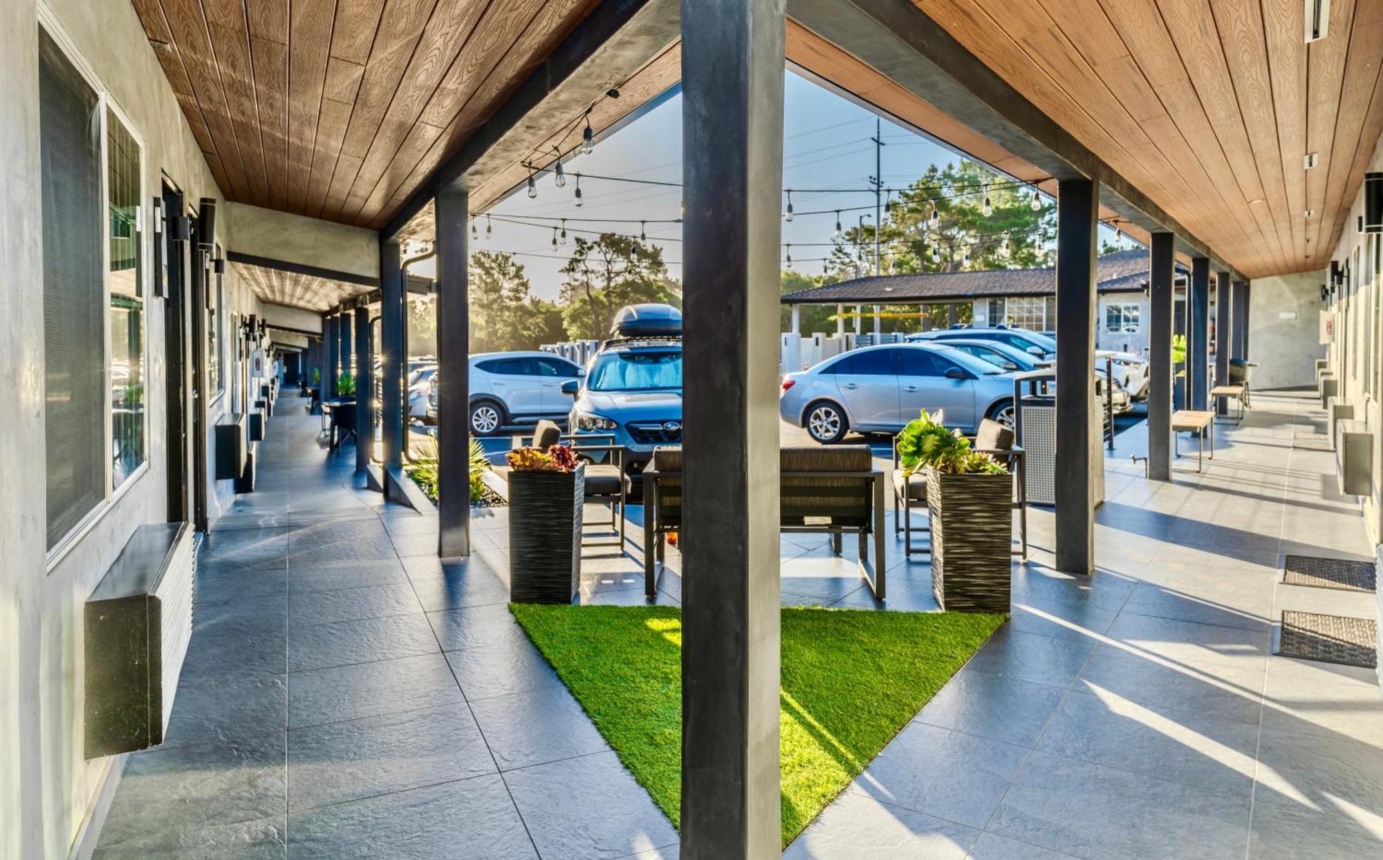Monterey Surf Inn Bagian luar foto